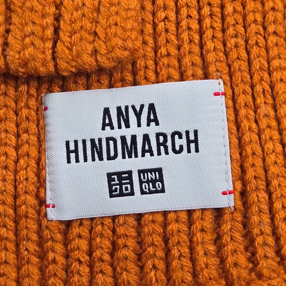 Anya Hindmarch X Uniqlo Heattech Knitted Scarf Eyes - Picture 2 of 7